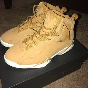 MEN'S JORDAN TRUE FLIGHT BASKETBALL SHOES